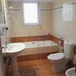 Bouganville Stegna فندق مبيت وإفطار 4*