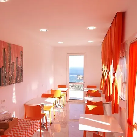 Bouganville Stegna 4*