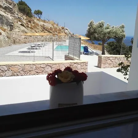 Bouganville Stegna ארכאנגלוס