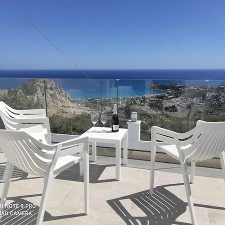 Bouganville Stegna ארכאנגלוס