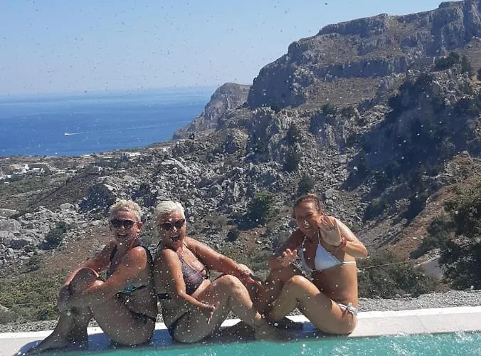 B&B Bouganville Stegna 4*