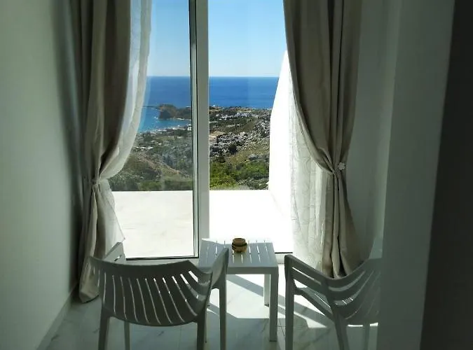 Bouganville Stegna B&B 4*