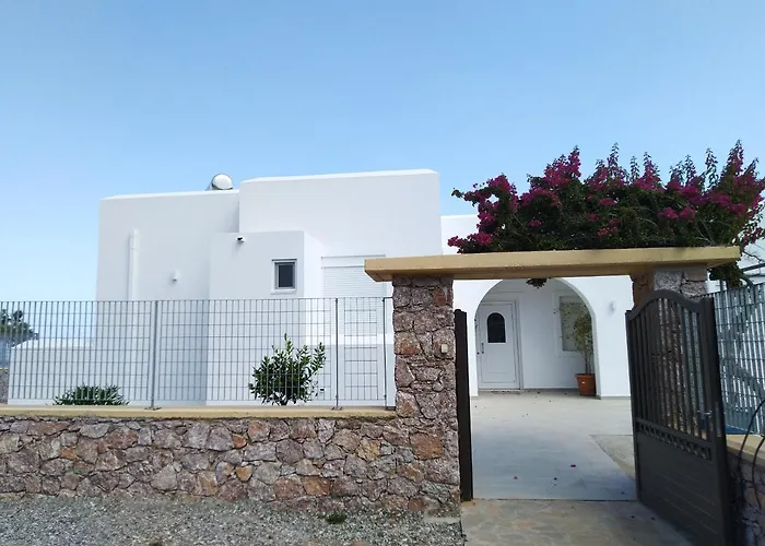 B&B Bouganville Stegna 4*