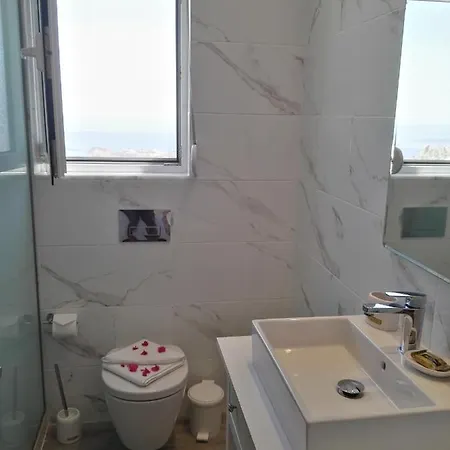 Panzió Bouganville Stegna Arhángelosz