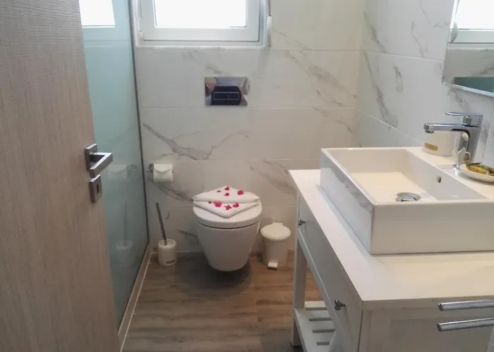 Bed & Breakfast Bouganville Stegna