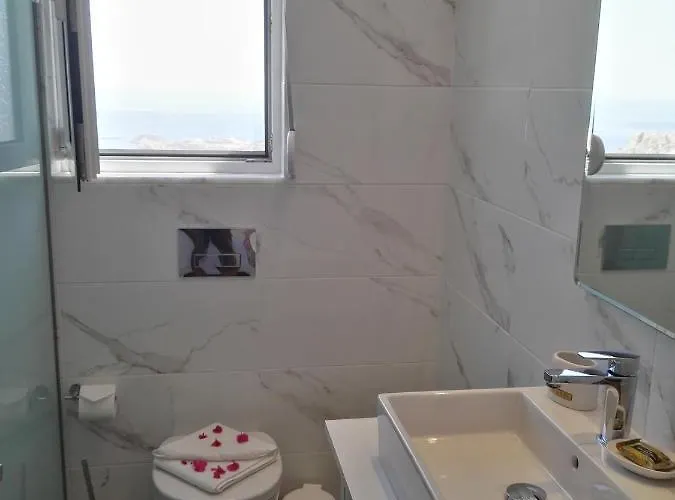 Oda ve Kahvaltı Bouganville Stegna Archangelos (Rhodes)