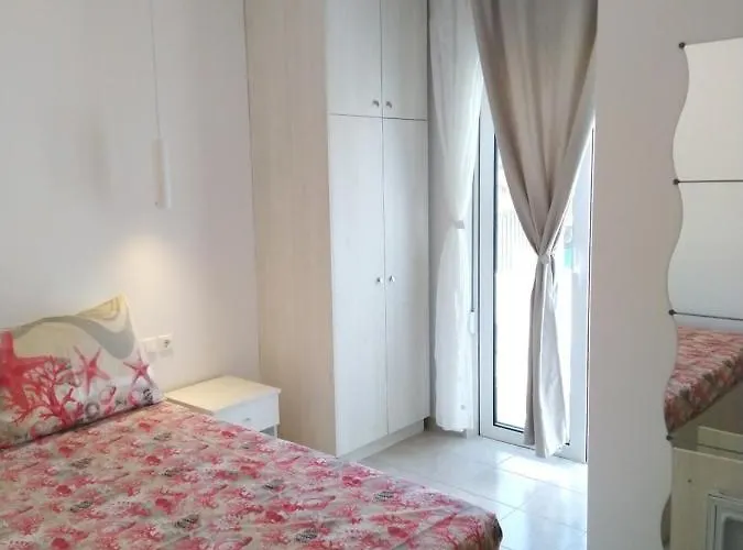 Bouganville Stegna Archangelos (Rhodes)