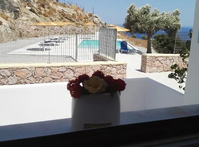 Bouganville Stegna Archangelos (Rhodes)